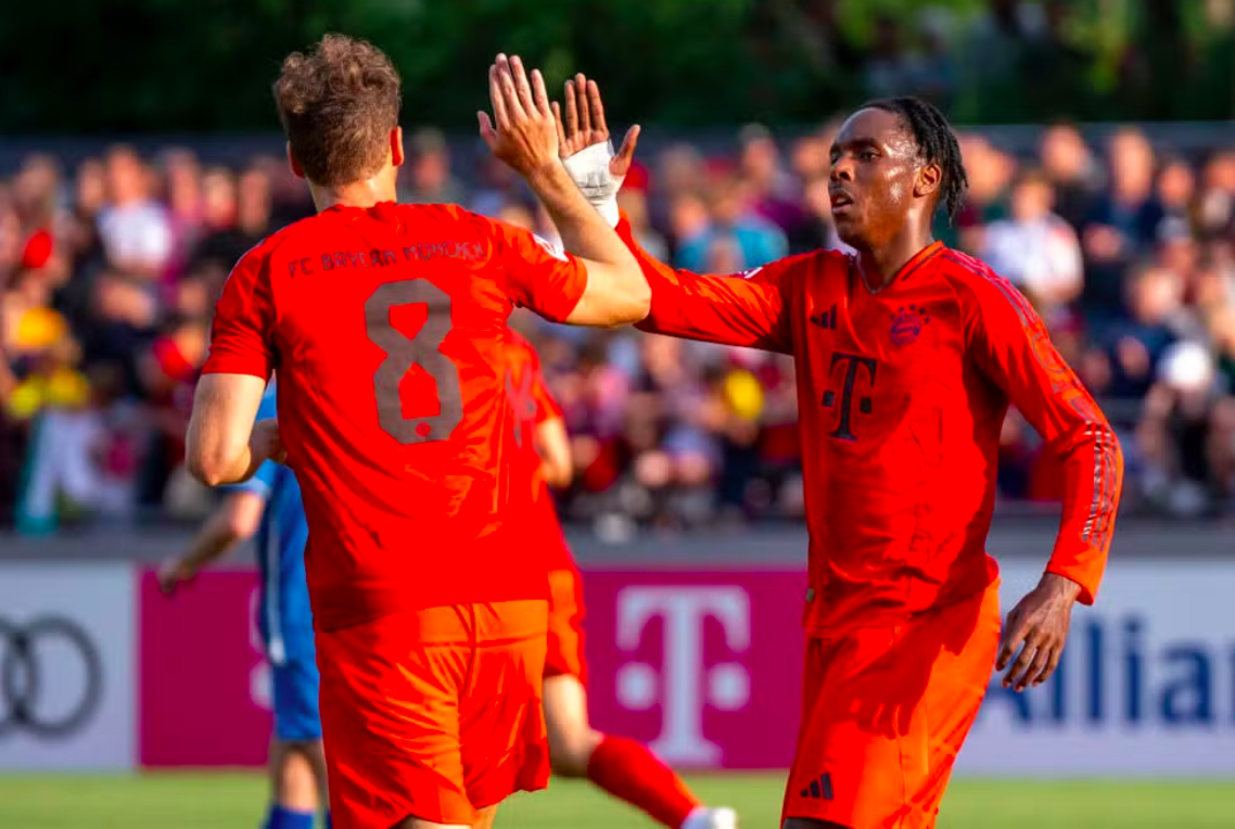 Le Bayern Munich marque 14 buts en match amical de pré-saison ; montre